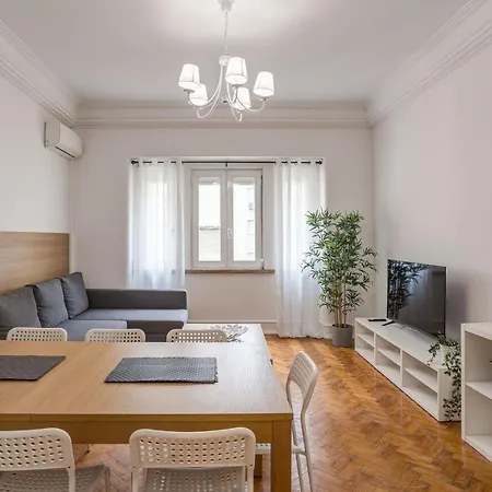 Home Out Rooms & Apartments Apartment