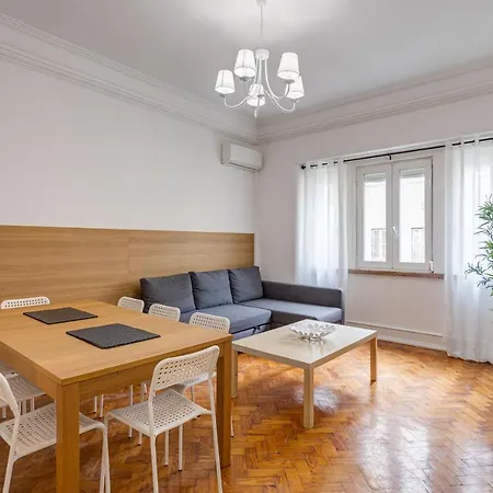 Home Out Rooms & Apartments