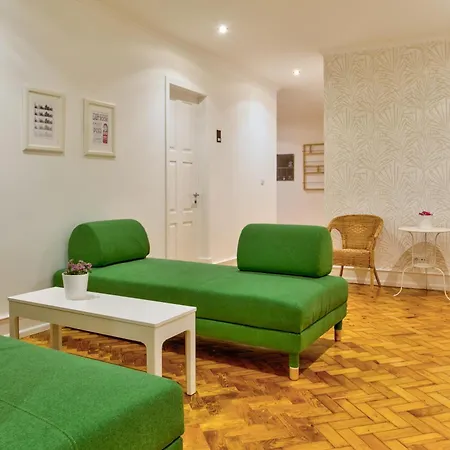 Apartment Home Out Rooms & Apartments Lisbon