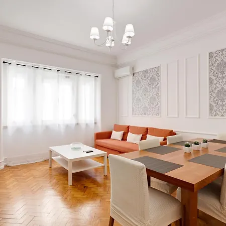 Home Out Rooms & Apartments Apartment Lisbon