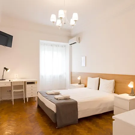 Apartament Out &