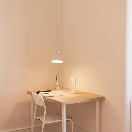 Home Out Rooms & Apartments * Lisbon
