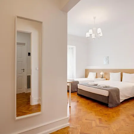 Home Out Rooms & Apartments Apartment *