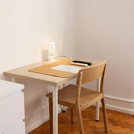 Apartament Out &