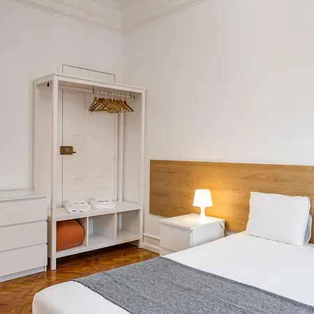 Home Out Rooms & Apartments * Lisbon