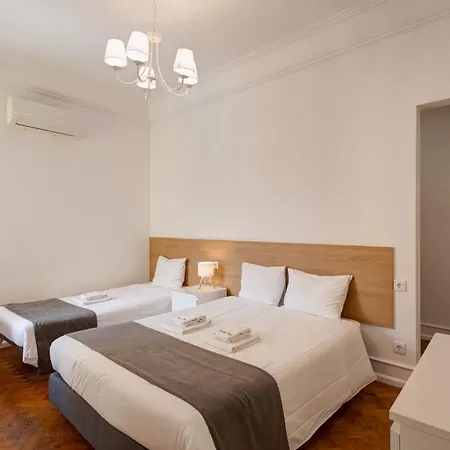 Home Out Rooms & Apartments