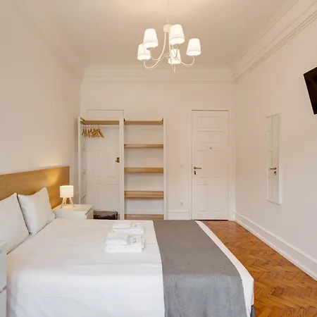 Home Out Rooms & Apartments Apartment *