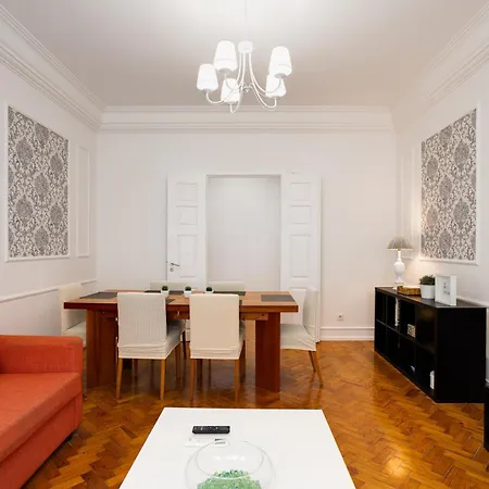 Apartment Home Out Rooms & Apartments *