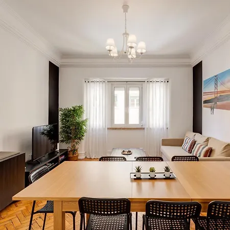 Home Out Rooms & Apartments Apartment Lisbon